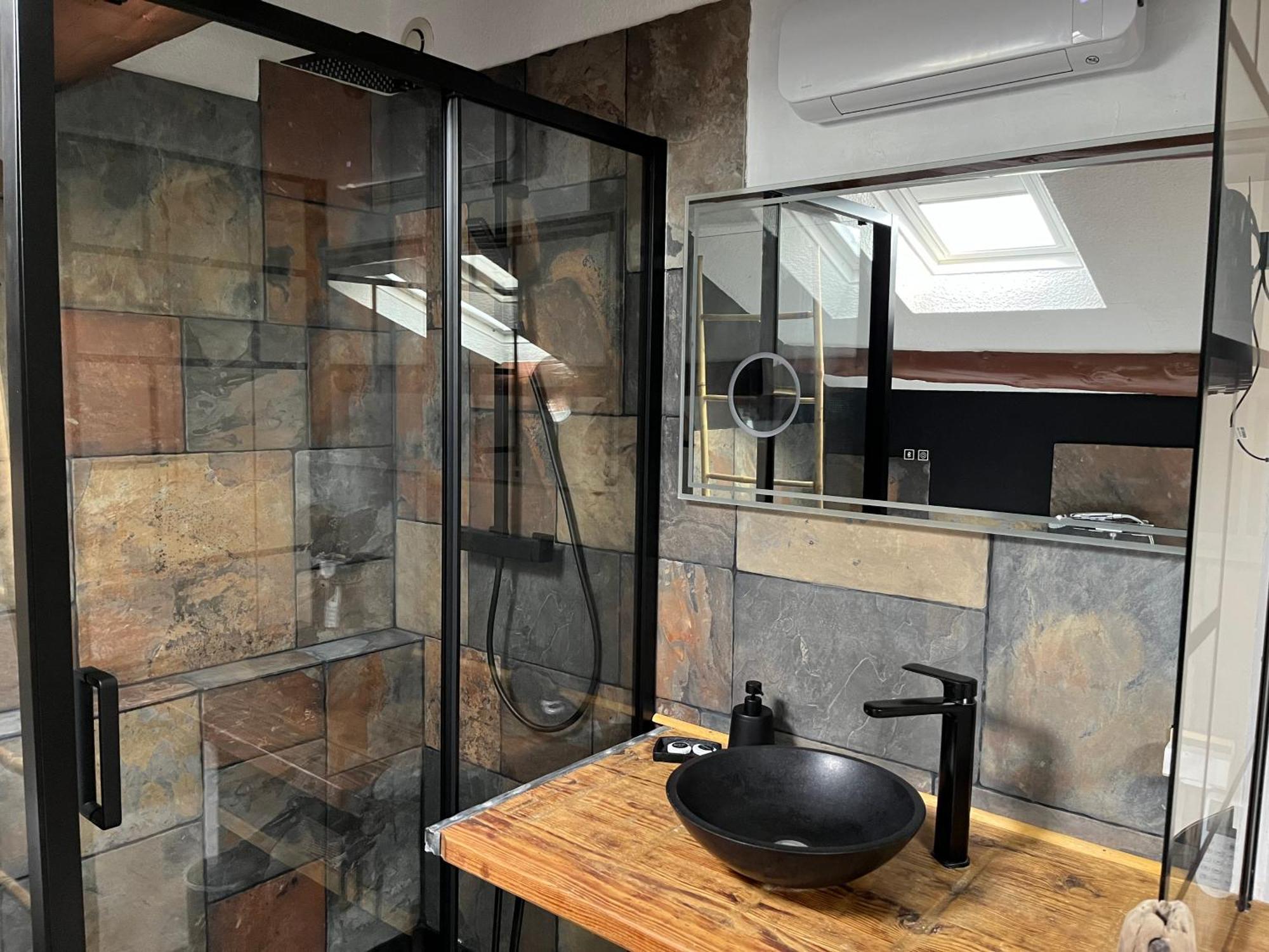 Duplex Lumineux Sur Gde Terrasse, Balneo Double, Parking Prive, Clim, Local Velos Антрег-сюр-ла-Сорг Экстерьер фото