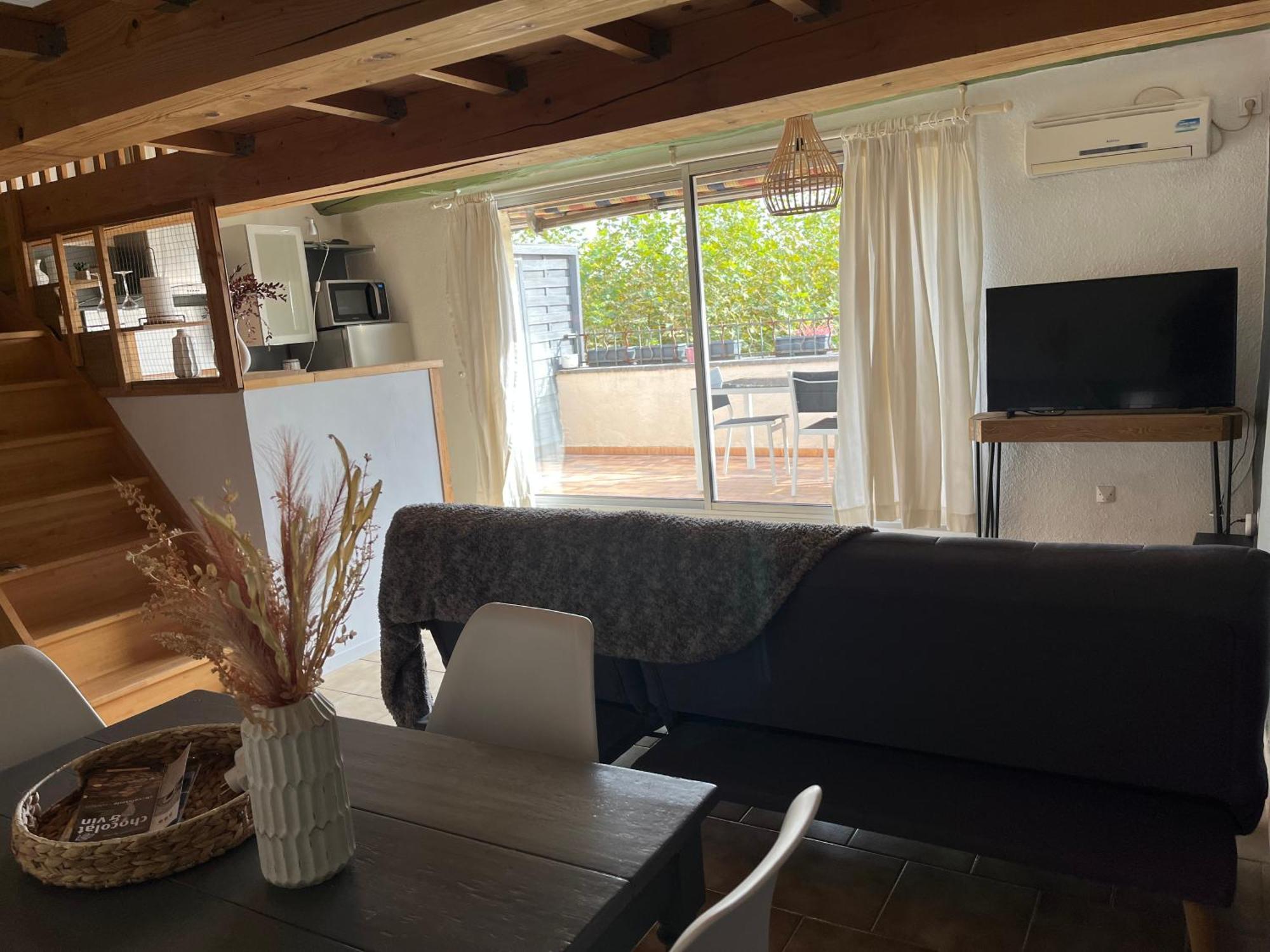 Duplex Lumineux Sur Gde Terrasse, Balneo Double, Parking Prive, Clim, Local Velos Антрег-сюр-ла-Сорг Экстерьер фото